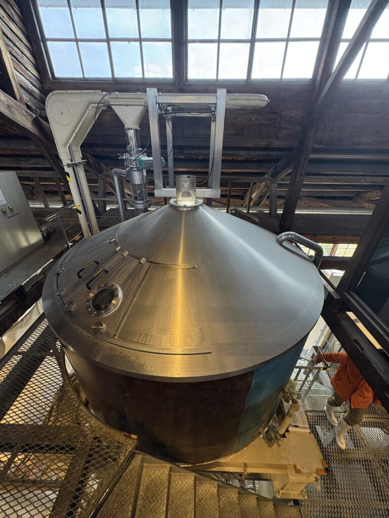 三郎丸蒸留所 見学体験記：糖化槽