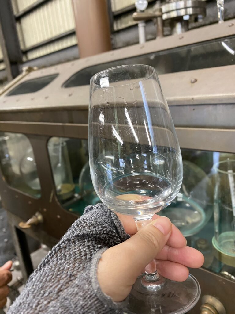 ナインリーブスにて、ミドルカットのタイミングをずらしたカット。１０段階くらい飲ませていただき、感動