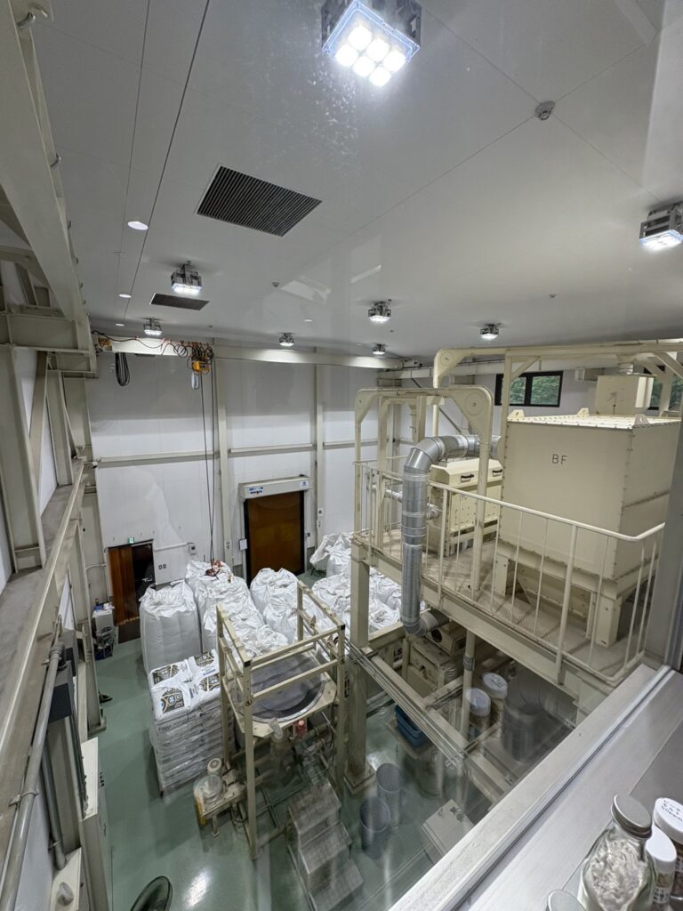 井川蒸溜所　粉砕
