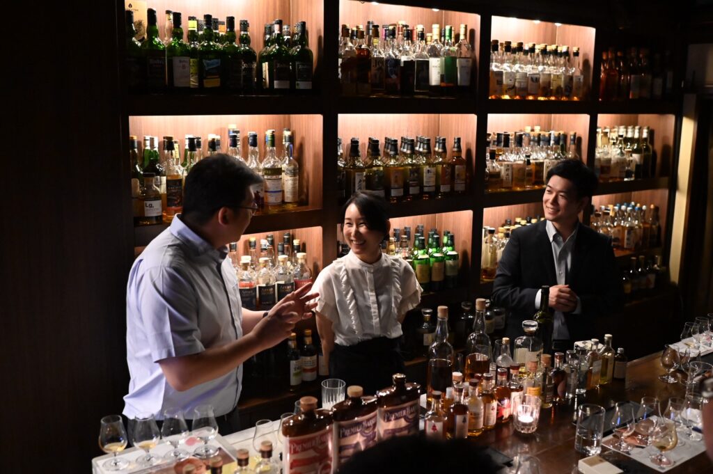 	小諸蒸留所 イアン・チャン テイスティング会｜Bar Little Happiness