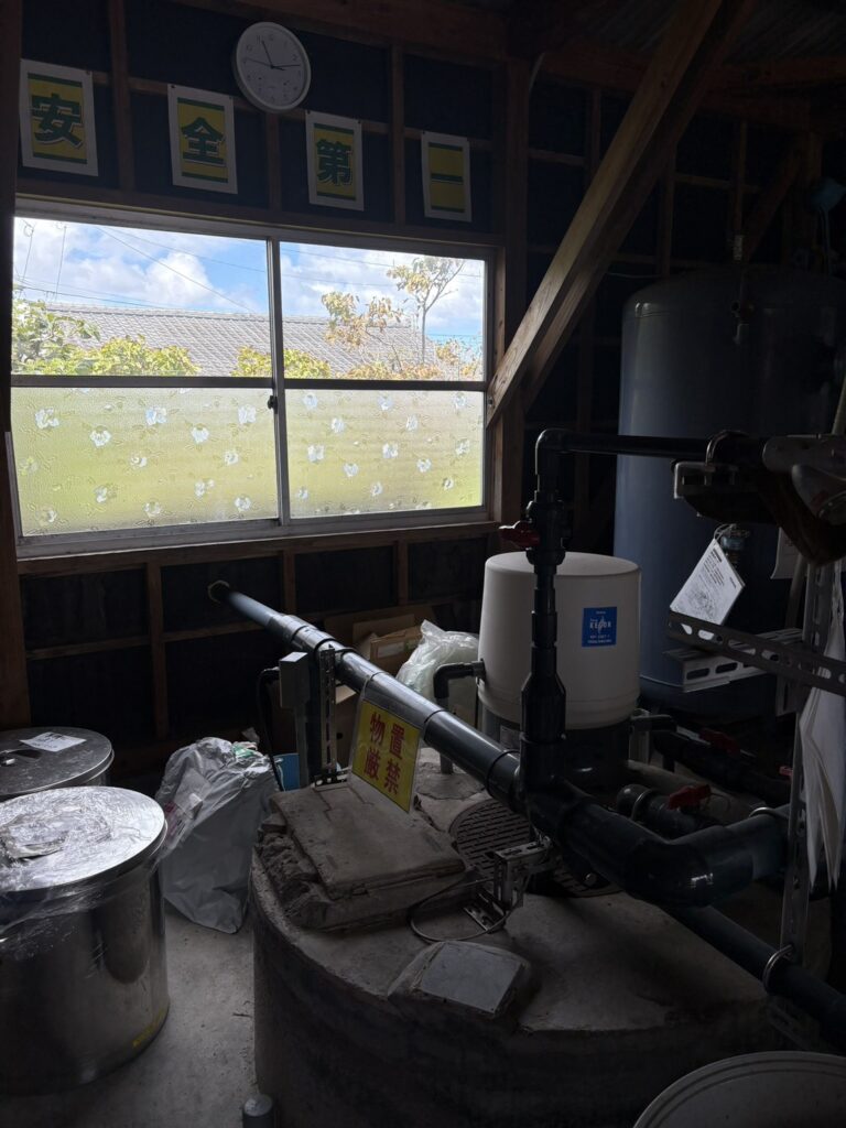 汲取釀造用水的井屋內部,日本鹿兒島指宿大山甚七商店